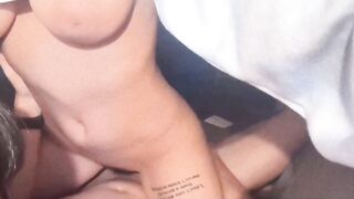Vú to còn mặc đồ sexy đành phải đè ra đụ thôi P2