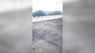Đang học nhóm mà thèm chịch thì sao