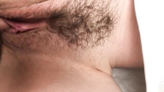 Bà già góa chồng là con đĩ nghiện cu trai trẻ