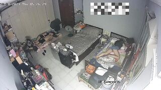 Lén lút bú cu khi nhỏ bạn thân đang nằm ngủ kịch tích như phim hành động