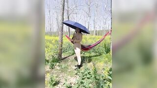 em gái chuppy thả rông nơi công cộng public #1