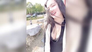 em gái chuppy thả rông nơi công cộng public #2