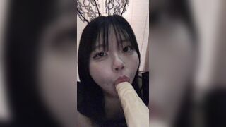 em sinh viên tóc ngắn vẻ ngoài trong sáng thủ dâm cực nứng #3