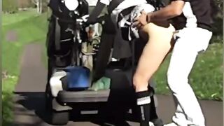 Cho vợ đi làm ở sân gol để cho khách địt tại sân bắn tinh đầy lồn