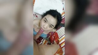em họ 2k10 cho nó 500k mà nó bú cu cho thật
