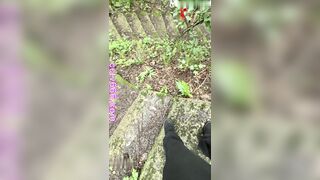 Mẹ kế dâm loạn luận ngoài trời, côn trùng trên mặt đất, hãy bế tôi lên và cưỡng ***