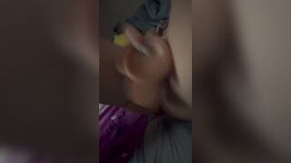 bé 2k9 giờ nghiện địt rồi anh không địt thì e tự thủ dâm