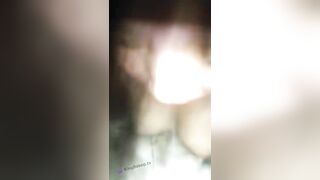 BÉ CÔNG NHÂN XA CK, THÈM CU