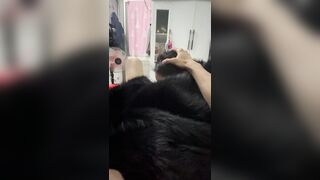 Đè đầu vào con cu đến ngợp thở