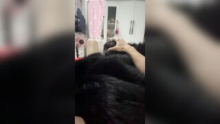 Đè đầu vào con cu đến ngợp thở