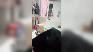 Bên trong chiếc áo lông