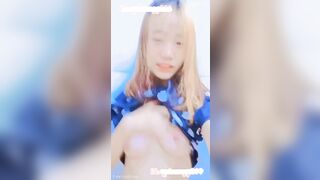 Teen xinh mới lớn dõa đua đòi xăm mình thủ dâm móc lồn rồi 1