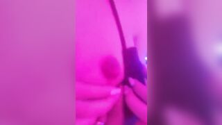 Đi Hát karaoke, Vạch Vú Bóp Check hàng sờ Lồn nhân viên Nứng vcl ra