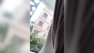 Phục vụ thầy giáo để đủ điểm qua môn