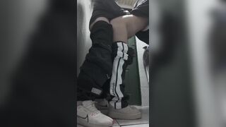lén lút với đứa em họ đằng sau nhà mình dây siêu ngon