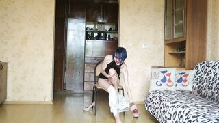 GÁI XINH BỊ HÀNH HẠ 61