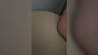 đi date mà em mặc như này thì mình chỉ là thóc thôi