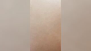 Sao m nói m sờ thôi mà m đút vô vậy