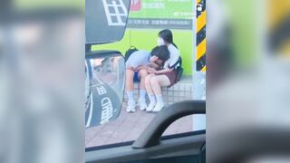 Tụi bay làm gì đóoo