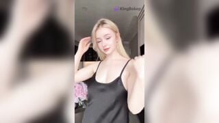 E GÁI VIỆT LAI TÂY XINH VL AE Ạ