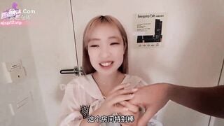 Để bù đắp vụ hẹn hò lần trc mà e cho leo cây nên lần này e rủ a về phòng cho đụ tê cu