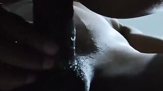 Địt em đồng nghiệp đã có chồng lồn múp lắm lông bắn tinh đầy lồn p2