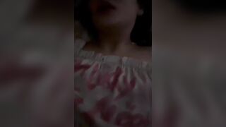 Mẹ kế bú cu con vậy ba biết có la mẹ không