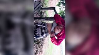 Xem chị hàng xóm chubby vú to lồn múp đái