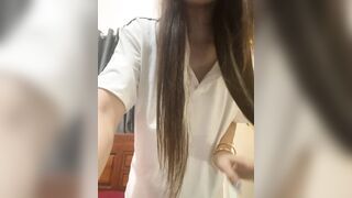 Gái xinh mông to lồn ngon thủ dâm live sex khoe hàng dâm đãng kích thích
