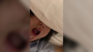 để anh xuất tinh vào mồm cho đẹp da em nhé