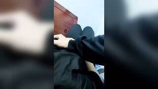 gạ mãi Em nữ sinh non tơ vào nhà nghỉ với chú