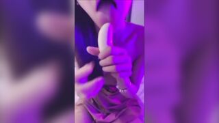 Bé hot tiktok 641k fl show thủ dâm nhảy sexy cực phê