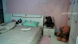 Clip Hotgirl được Đại Gia trả 8000 USD để móc bím trên Stream