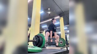 Chơi e 105 múp rụp