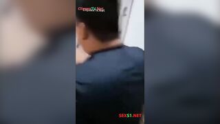 Đag đụ bị chồng đánh ghen