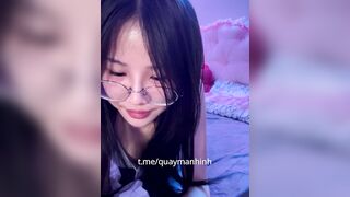E Keelin mình dây vui tính cứ đeo khẩu trang là chuẩn bị banh lồn ra móc rên rỉ #1