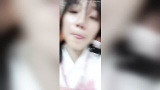 Bé học sinh Trung Quốc tập live bán dâm 6