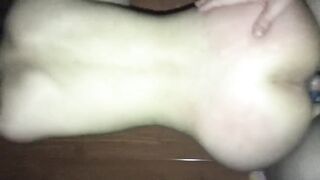 anh đừng vỗ nữa đỏ hết mông em tý ny em về biết đấy