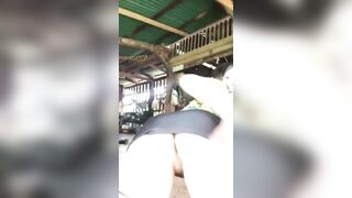 Em học sinh tây 16 tuổi bắc rảnh khoe lồn rồi thủ dâm cho đả cơn nứng lồn.