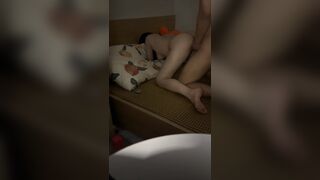 được em sinh viên dẫn vè phòng trọ của em để địt nhau