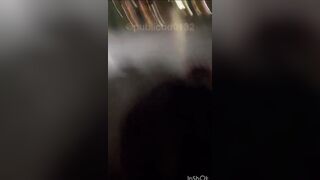 Em ghệ bú cu ny ngay trong công viên