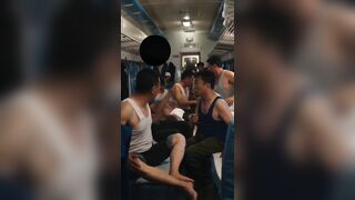 Mọi người thích xem thể loại này không