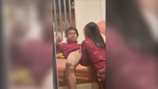 đi ăn cưới với bé sinh viên em mặc đầm ren ngon quá gạ đi địt luôn - phần 1