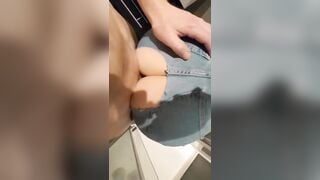 “a địt xong nhớ mua quần mới cho em đấy quần ngyeu em tặng đó” nứng qá xé luon ra địt