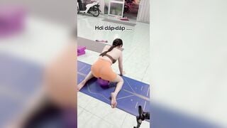 Em Gái Hot TikTok Thái Có Đam Mê Chơi Đá