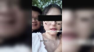 Cùng vợ dâm khẩu dâm bóp vú show hàng làm mặt chó cái dâm public ngoài cv ở Paris #3