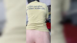 Sống cùng e rau sv trường cao đẳng Hòa Bình Xuân Lộc,địt e dưới bếp trc r ăn cơm sau