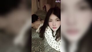 Em đẹp gái em có quyền nằm cho trai bú lồn nha.