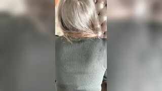lí do thư ký phải là nữ !
