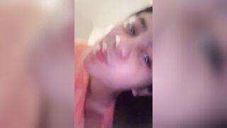Anh ơi địt nhanh đi để em về nhà lấu cơm cho chồng dâm đãng